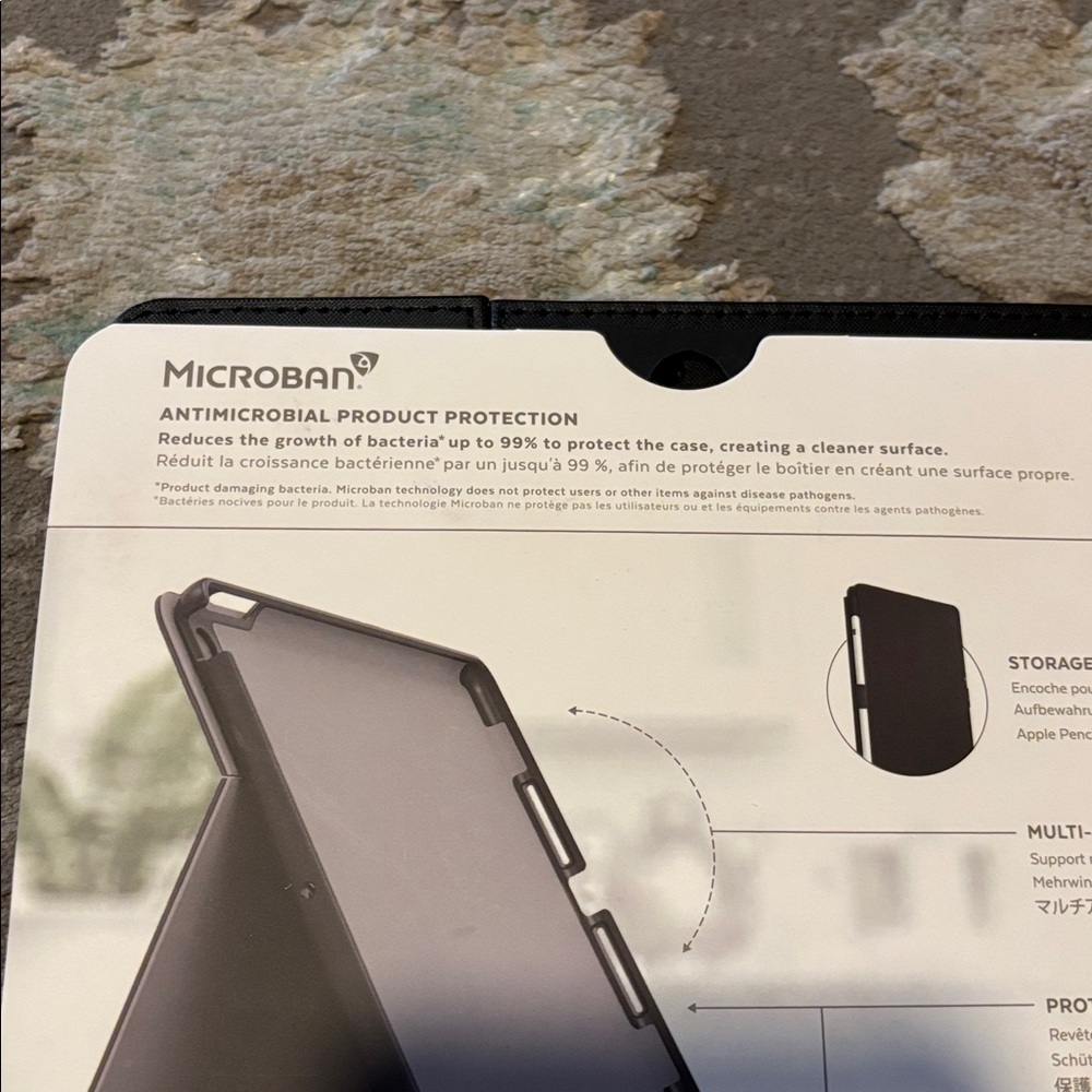 Speck Black Balance Folio for iPad 10.2” (2019-2021) - Picture 4 of 8